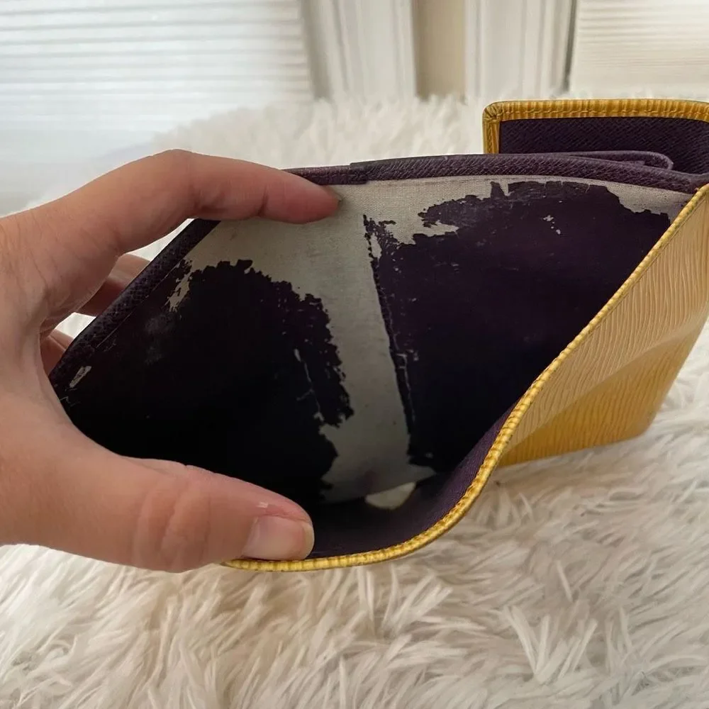 LOUIS VUITTON Trifold‎ Snap Yellow Leather Epi Wallet, Purple Lined